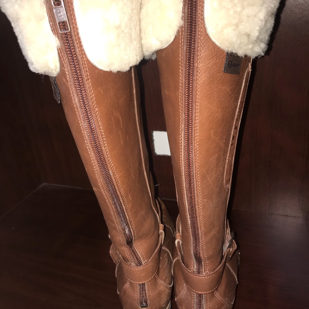 Ugg snow boots - Picture 4 of 6